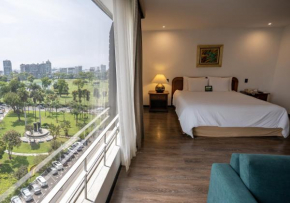 BTH Hotel Lima Golf